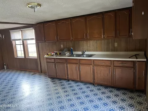 874 Smokey Rd, Rutledge, TN 37861 photo 8