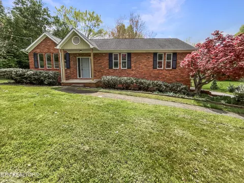 1944 Grenada Blvd, Knoxville, TN 37922