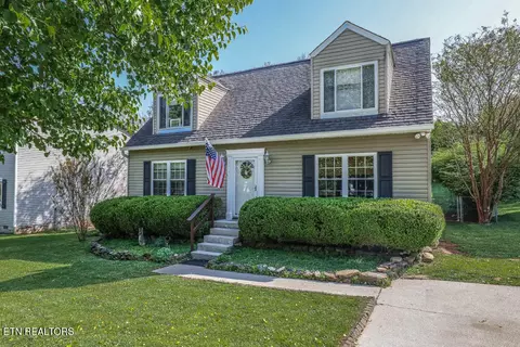 610 Busbee Rd, Knoxville, TN 37920