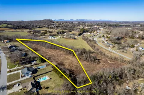Hotchkiss Valley Rd, Lenoir City, TN 37771