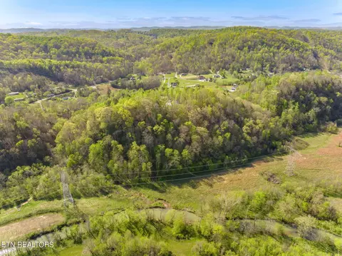 View/Area - 517 E Brushy Valley Dr, Powell, TN 37849 photo 9 of 9
