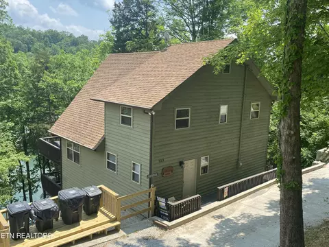 123 Flat Lake Cir, Speedwell, TN 37870