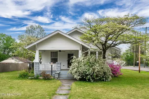 902 Chickamauga Ave, Knoxville, TN 37917