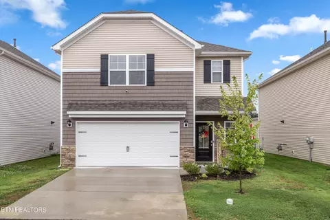 4 Chestnut Ct, Clinton, TN 37716
