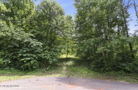 Kennesaw Court, Maryville, TN 37801