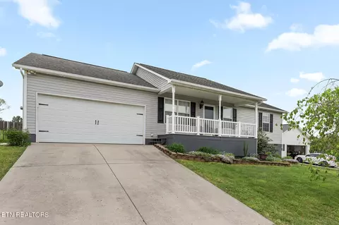 7543 Peony Dr, Knoxville, TN 37918