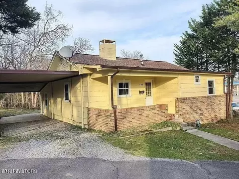 101 Verbena Rd, Oak Ridge, TN 37830