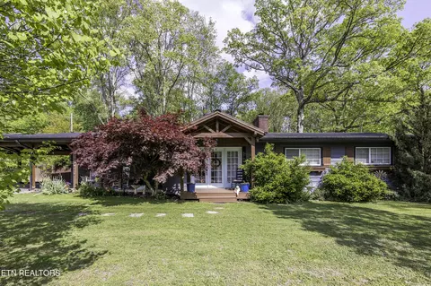 5704 Briercliff Rd, Knoxville, TN 37918