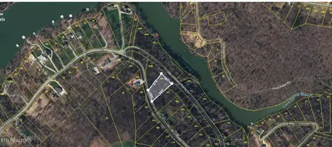 323 Eagle Cove Parkway, Maynardville, TN 37807