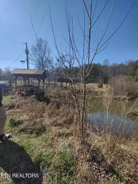 Steele Rd, Vonore, TN 37885