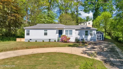 4303 Crosby Dr, Knoxville, TN 37909