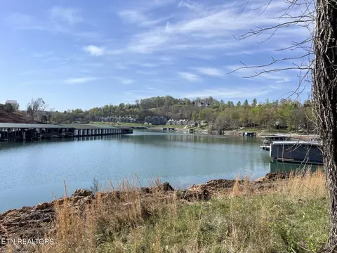 Deerfield Way, La Follette, TN 37766