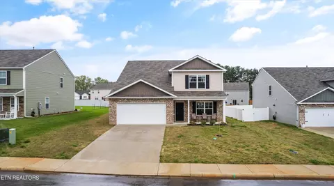 Exterior - 813 Greene Meadow Dr, Talbott, TN 37877 photo 2 of 5