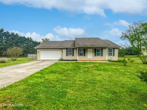 840 Binfield Rd, Maryville, TN 37801