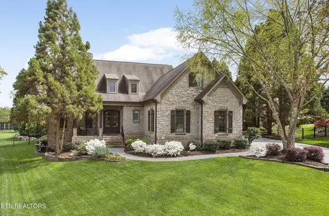 12504 Gatewater Ln, Knoxville, TN 37922
