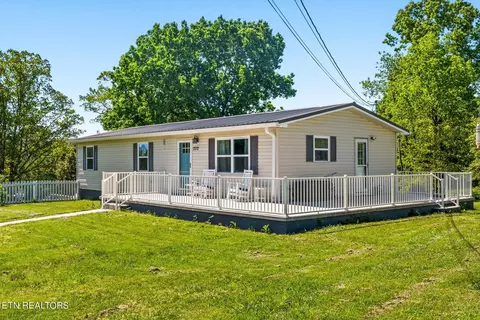 232 Dawson St, Vonore, TN 37885