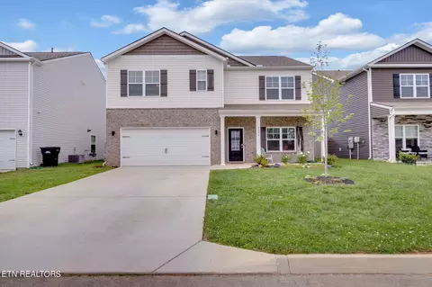 8644 Denali Path Ln, Knoxville, TN 37931