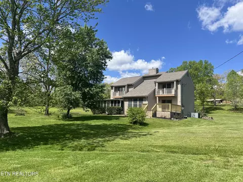 1048 Cooper Lake Rd, Oneida, TN 37841 photo 1