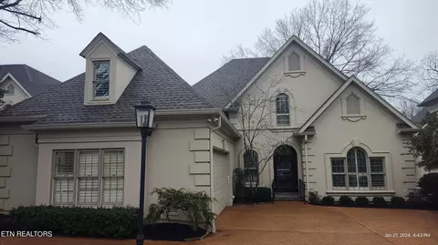 405 Lyons Head Dr, Knoxville, TN 37919