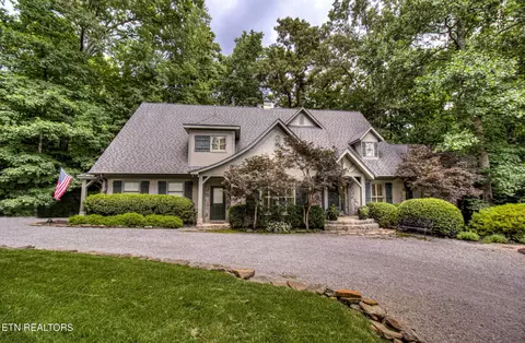 2230 Duncan Rd, Knoxville, TN 37919