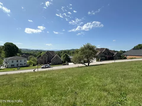 3824 Shipwatch Ln, Knoxville, TN 37920