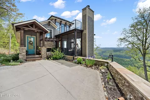 1359 Chimney Rock Rd, New Tazewell, TN 37825