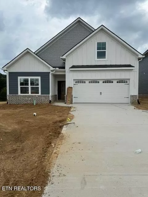 1822 Melton Meadows Dr, Maryville, TN 37803