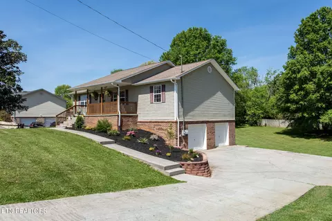 912 Dora St, Seymour, TN 37865