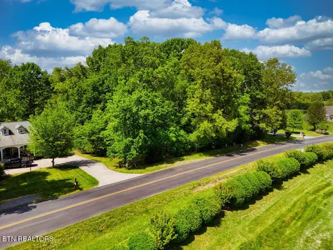 11 Kahite Trail, Vonore, TN 37885