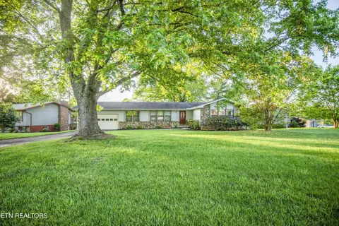 1108 Galewood Rd, Knoxville, TN 37919