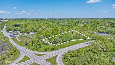 175 County Seat Rd, Crossville, TN 38555