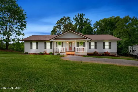 1486 Sandy Ridge Rd, Jonesville, VA 24263