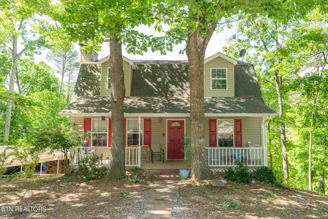1464 Estates Dr, Seymour, TN 37865