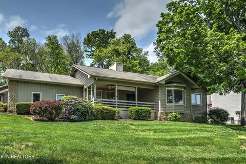 299 Cheestana Way, Loudon, TN 37774