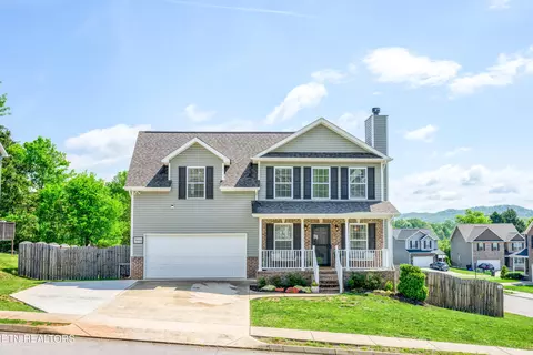 7462 Ladd Rd, Powell, TN 37849