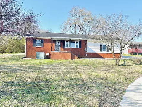 1413 C St, Knoxville, TN 37924