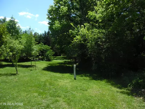 7117 Wrens Creek Ln, Knoxville, TN 37918