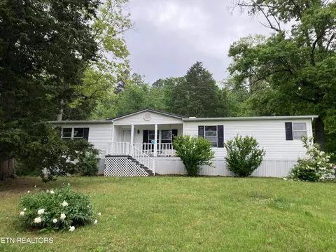 130 Mae Ln, Maynardville, TN 37807