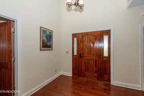 Entry Way - 318 Shooting Star Loop, Townsend, TN 37882 photo 2 of 2