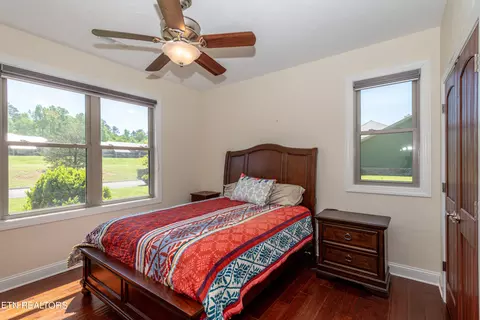 Bedroom - 318 Shooting Star Loop, Townsend, TN 37882 photo 4 of 6