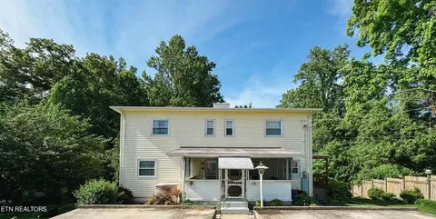 120 Wabash Ln, Oak Ridge, TN 37830