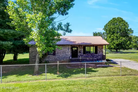 617 Dotson Memorial Rd, Maryville, TN 37801