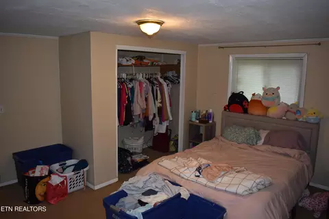 Bedroom - 386 River Rd, Harrogate, TN 37752 photo 1 of 4