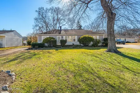 736 Tipton Ave, Knoxville, TN 37920