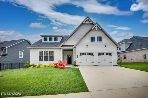 10923 Glory Maple Ln, Knoxville, TN 37932