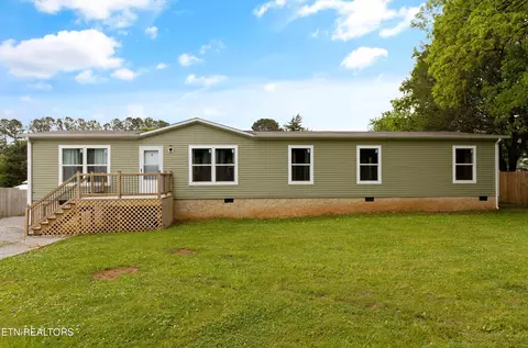 118 Helms Dr, Madisonville, TN 37354