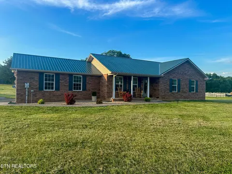 2318 Gw Loy Rd, New Market, TN 37820
