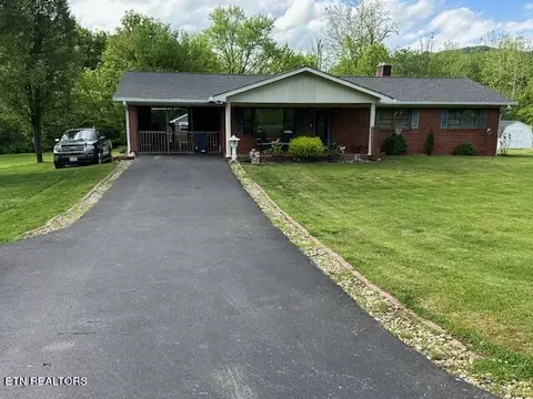 216 Willow Ave, Pennington Gap, VA 24277