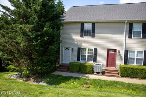 1113 High St #207, Johnson City, TN 37604