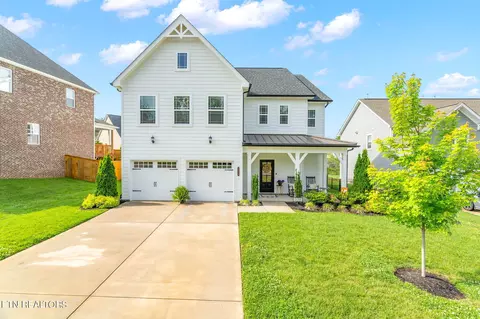 11018 Glory Maple Ln, Knoxville, TN 37932